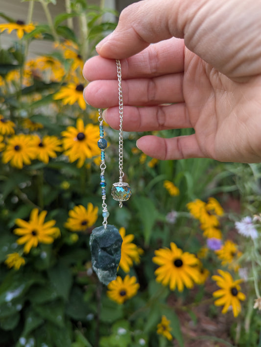 PENDULUM - Moss Agate Pendulum - Raw with blue & green beads